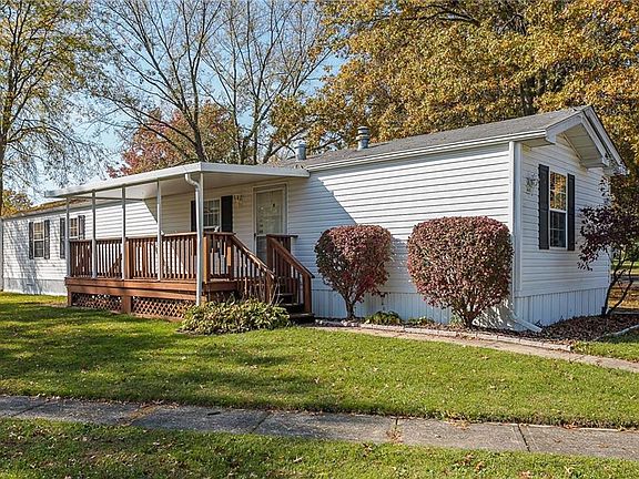 2nd image of 11 Brookins Dr #11