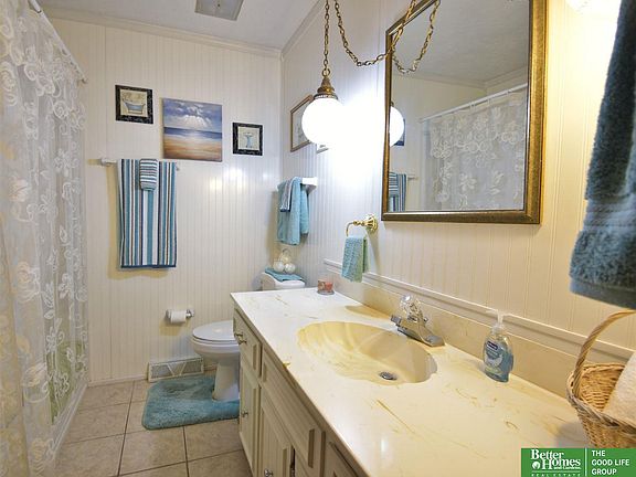 3rd image of 1505 S 140th Avenue Cir