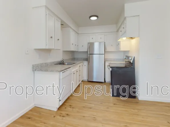 1063 Del Sol Pl APT D, Redding, CA 96002