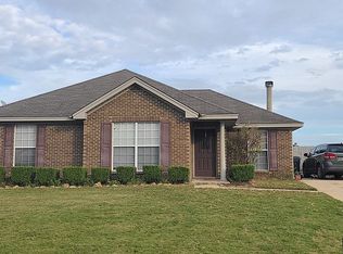 277 McDonald Dr, Wetumpka, AL 36092
