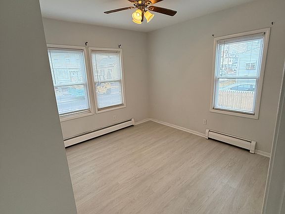 3rd image of 72 Richards St #72