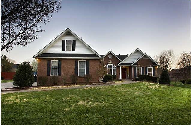 1st image of 3174 Quincy Ln