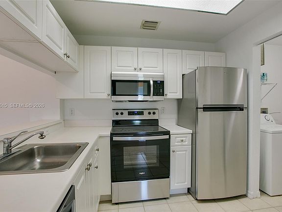 5th image of 2813 Grande Pkwy APT 301