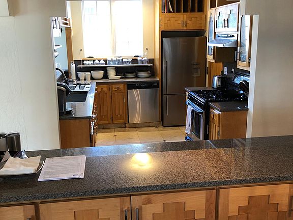 5th image of 2424 W 22nd St #1