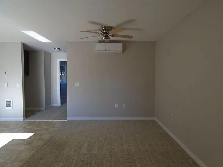 751-757 Plymouth Dr N — Photo 19