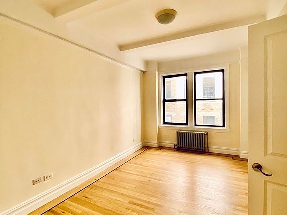4th image of 115 E 92nd St #7EE