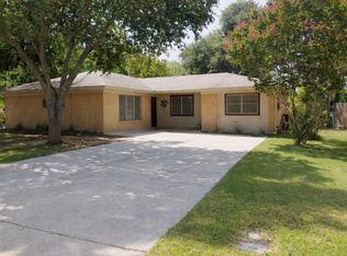 908 Lazy Ln, Bryan, TX 77802