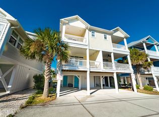 1508 Lake Park Blvd S #1, Carolina Beach, NC 28428