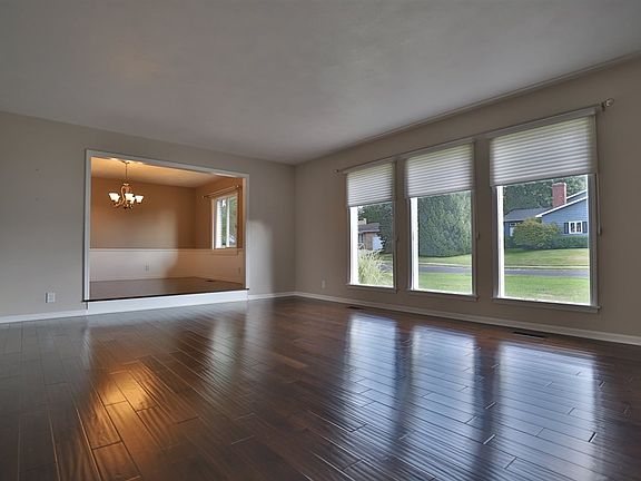 5th image of 1129 W Millford Ln