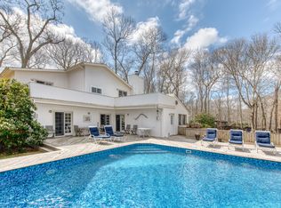 2711 Deerfield Rd, Sag Harbor, NY 11963