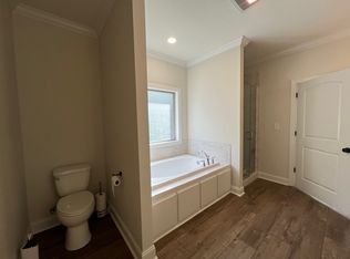 305 Frye Cir, Caledonia, MS 39740