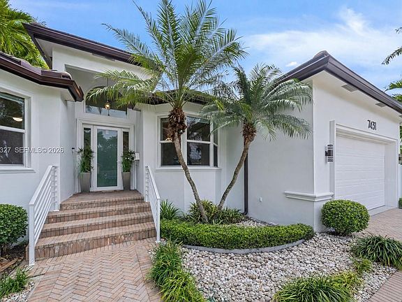 2nd image of 7431 Center Bay Dr