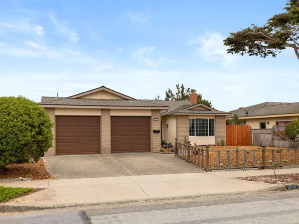 3135 Messinger Dr, Marina, CA 93933