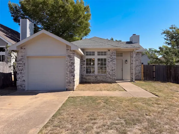 5624 Shady Springs Trl, Fort Worth, TX 76179