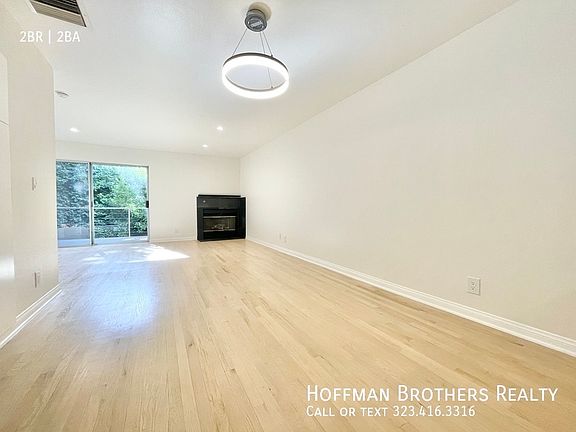 2nd image of 2102 Griffith Park Blvd #7