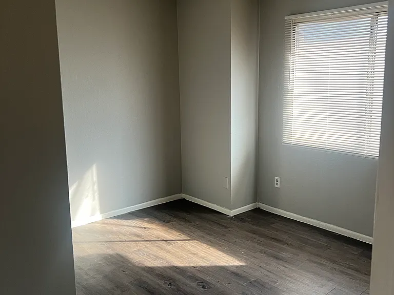 4003 W Reade Ave #1 — Photo 13