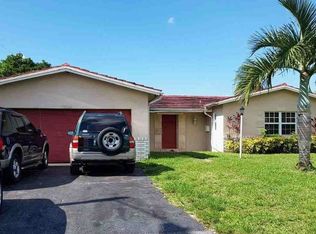 7709 NW 39th Ct, Coral Springs, FL 33065