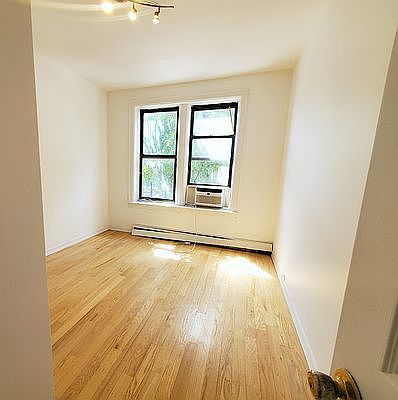 2nd image of 121 Nostrand Ave #2R