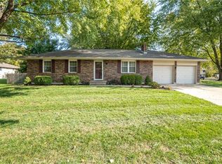 3603 SW Harbor Cir, Lees Summit, MO 64082