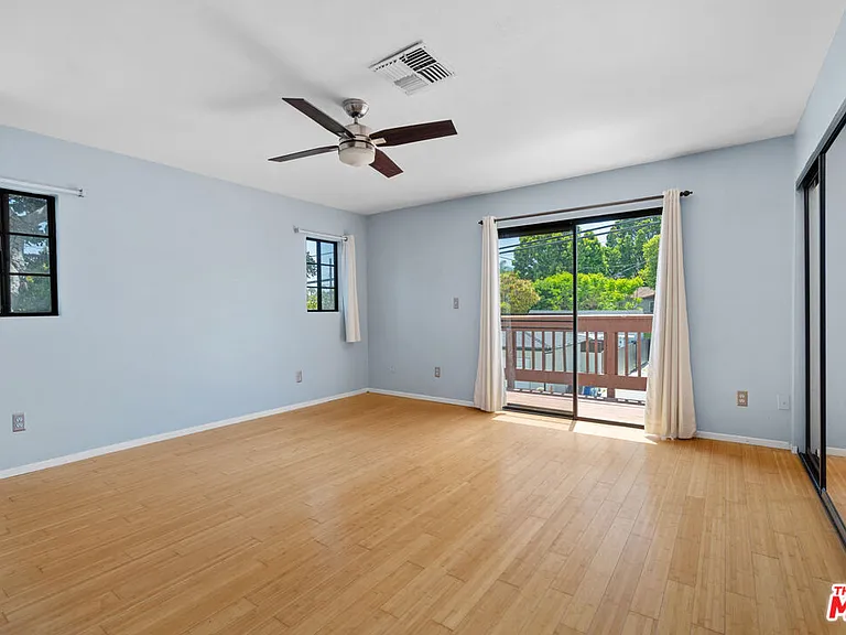 3113 Thatcher Ave — Photo 22