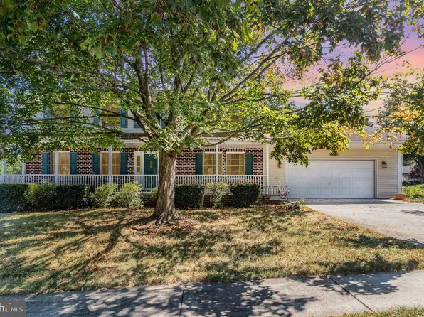 3507 Raintree Ln, Mechanicsburg, PA 17050