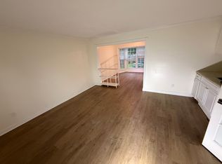 11064 Rotherick Dr #100, Alpharetta, GA 30022