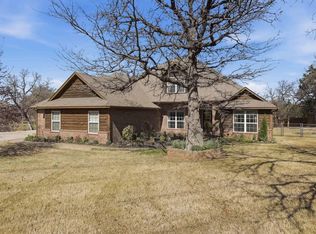 9950 Stone Crest Cir, Edmond, OK 73034