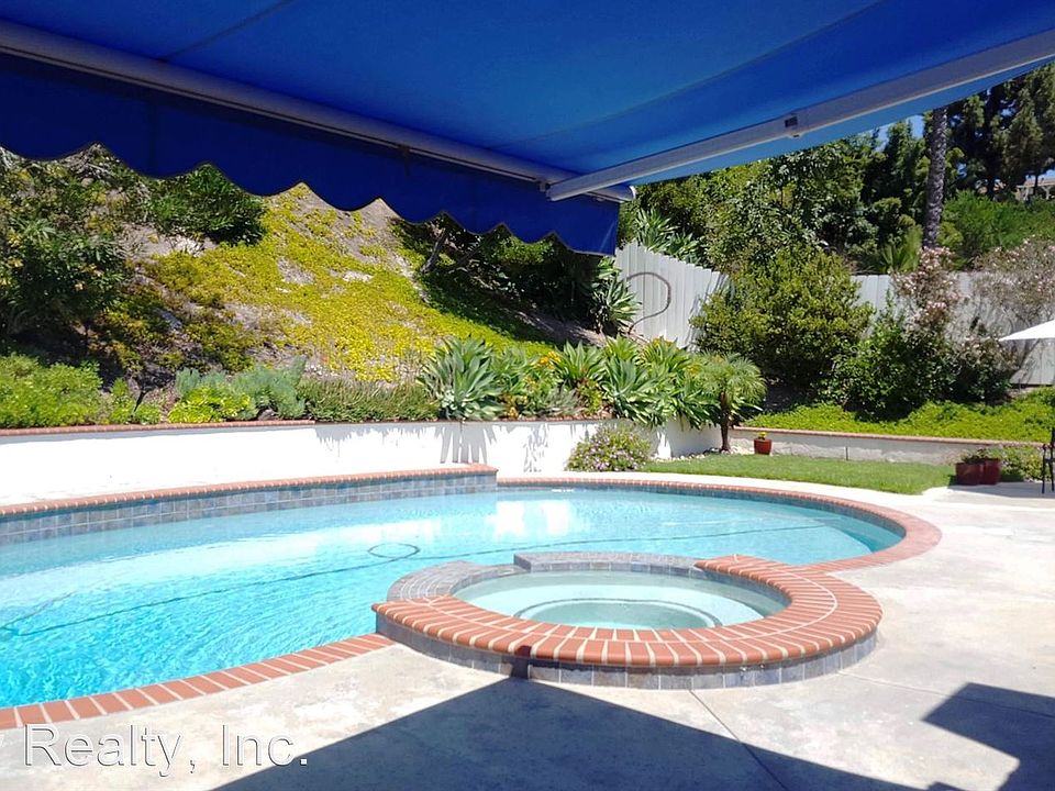 1st image of 15230 Segovia Ct