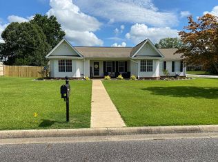 3836 Edgebrook St, Northport, AL 35475