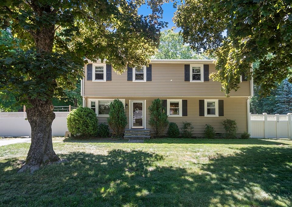 1st image of 257 Elmwood St