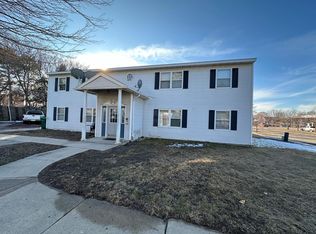 1626 45th St NW APT 1, Rochester, MN 55901