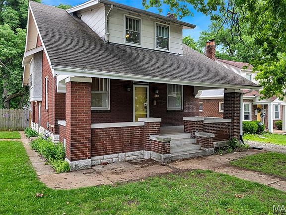 2nd image of 2312 Bellevue Ave