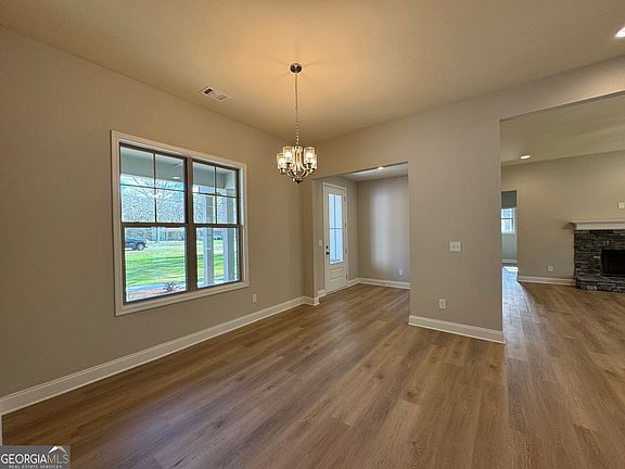 4th image of 1107 Sage Dr