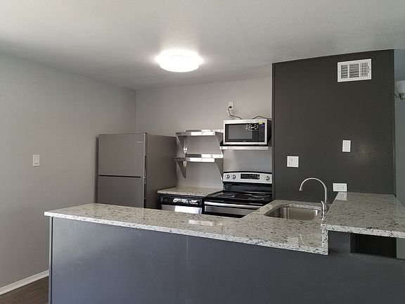 2nd image of 133 Parland Pl Unit 8
