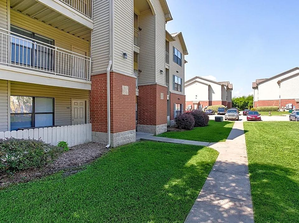 1st image of 5900 McCain Park Pl #6-303