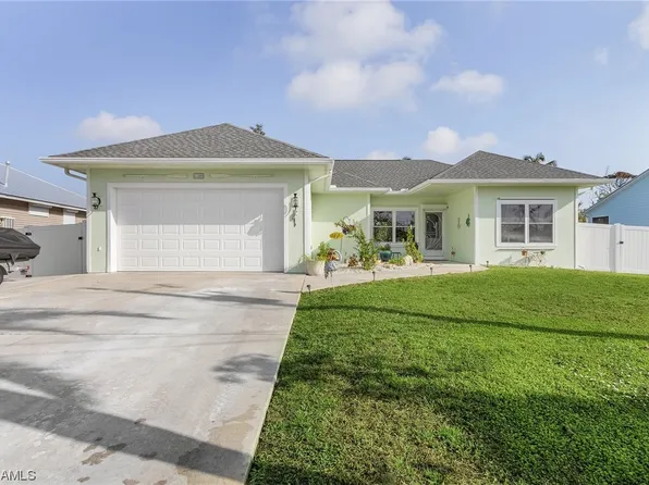11499 Flint Ln, Bokeelia, FL 33922