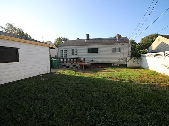 4th image of 33646 Alta St
