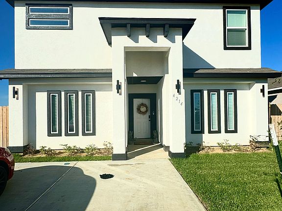 2nd image of 4214 Gavilan Dr