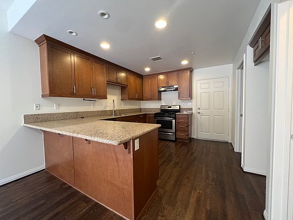 5th image of 19533 E Cypress St Unit 9