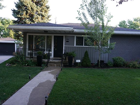 2nd image of 751 E Lake Cir
