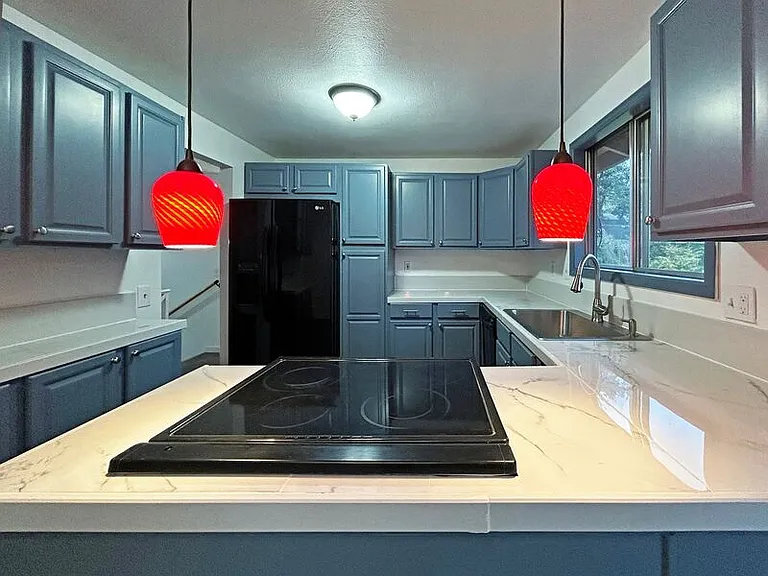 505 Empress Ave — Photo 8
