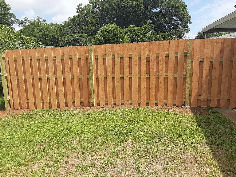 414 Sarah Dr — Photo 6