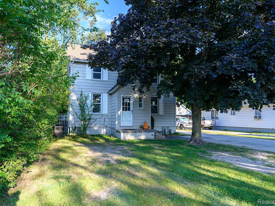 1st image of 8624 Gray St