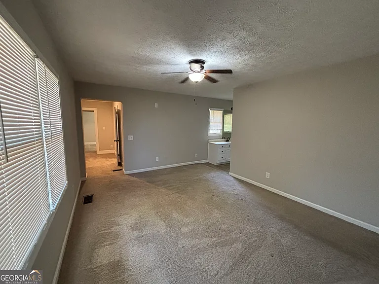 546 Rockwell Church Rd NW — Photo 13