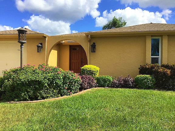 2nd image of 15712 Donzi Dr