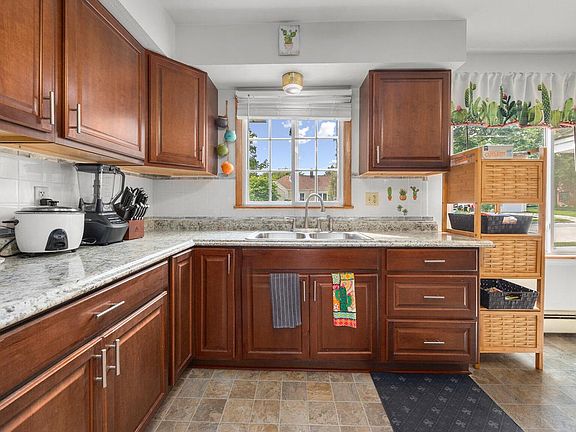 5th image of 3764 E College AVENUE #3764A