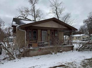 1922 Bergan St, South Bend, IN 46628