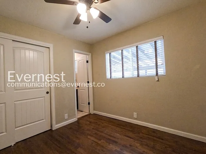 226 Columbine Ct — Photo 8