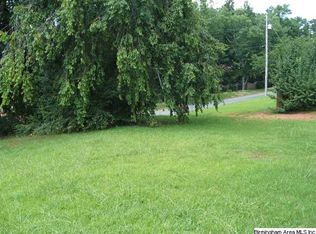 1528 Lake Site Dr UNIT 13, Birmingham, AL 35235