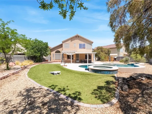 8253 Ruby Mountain Way, Las Vegas, NV 89128